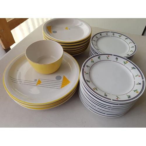 Porcelain Plates Retro Yellow Pattern and Flower Pattern