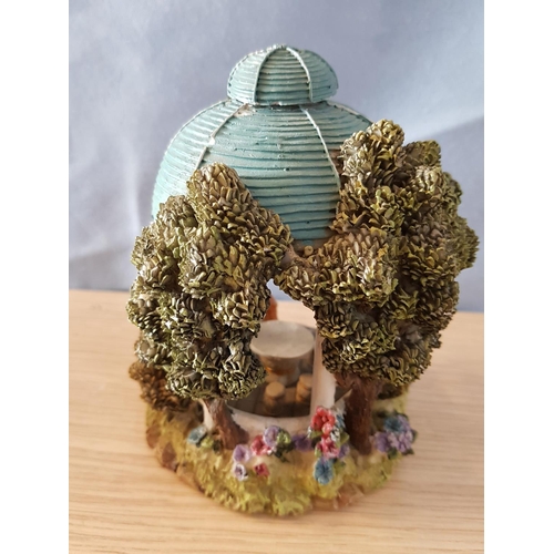 843 - Lilliput Style Sculptures; Flower Shop, Cottage House, Garden Bower and 2 x Teapots