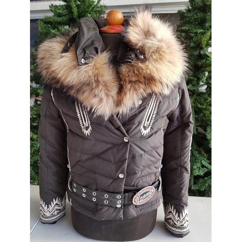 107 - Fashionably Puffer Ladies Jacket Embroidered Decor and Fur Coller Short with Decorative Belt, Size M... 