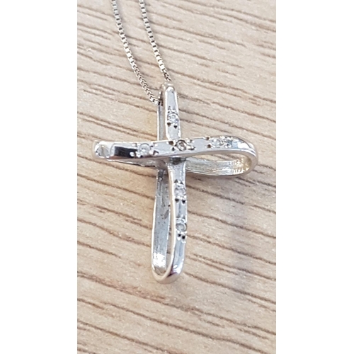 102 - Modern Shape White Gold (750/18cm) Cross Pendant with Chain (750 / 18ct, L:40cm) Total Weight 4gr