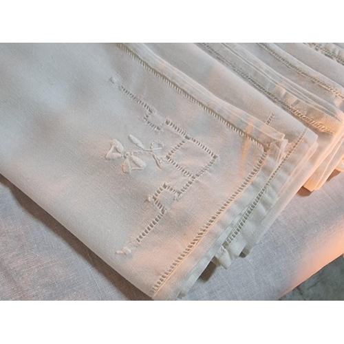 218 - Large Table Cloth with Embroidery, (Approx. 220 x 170cm), Together with Set of 12 x Matching Napkins... 