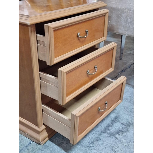 141 - Classical Style 3-Drawer Light Wood Colour Bedside Unit with Metal Drawer Handles, (Approx. 56 x 35 ... 