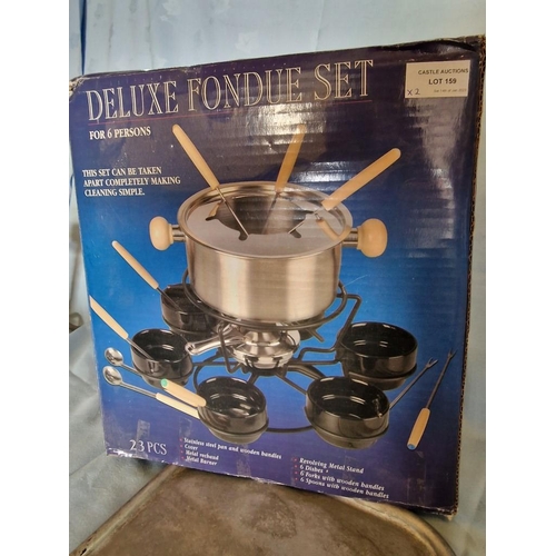 159 - Deluxe Fondue Set (23 Pcs / 6 Person) in Box, Together with Vintage 'Super Girdle' Pan, (2)