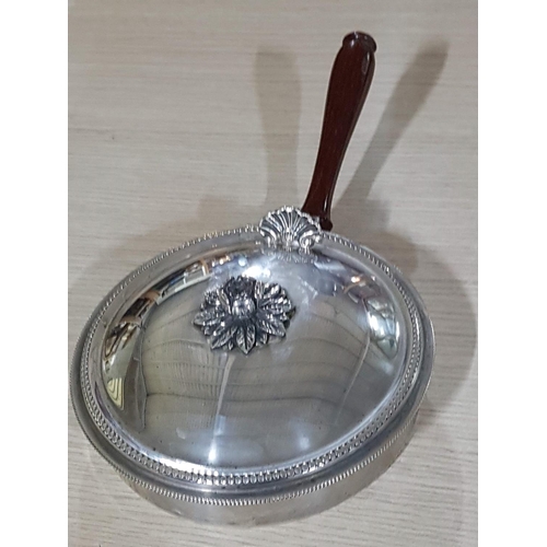 147 - Vintage Style Silver Plated Silent Butler Crumb Catcher (Ø16.5cm)