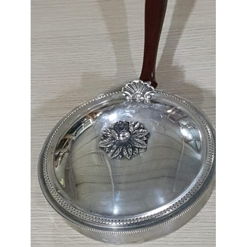 147 - Vintage Style Silver Plated Silent Butler Crumb Catcher (Ø16.5cm)