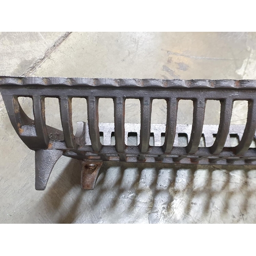 161A - Solid Cast Iron Fire Grate (L:65.5cm x W:31cm x H:13.5cm)