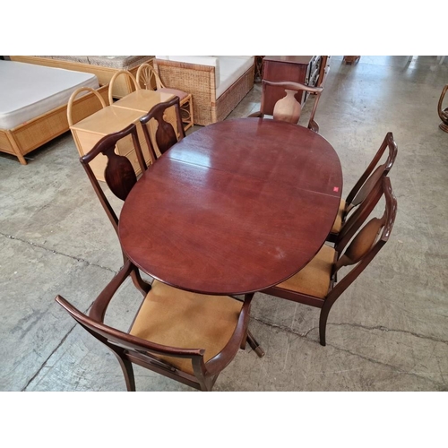 192 - Dark Wood Oval Shape Extendable 'G Plan' Dining Room Table with Set of 6 x Dining Chairs (Incl. 2 x ... 