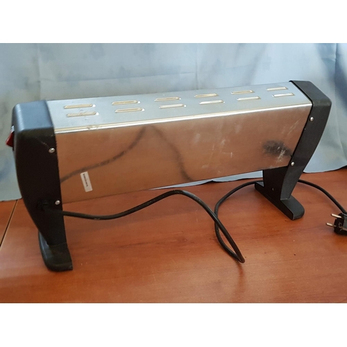 100D - Akel Yakut Electric Heater, Model AS-024 *Working when Lotted*