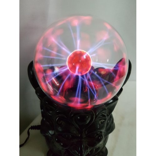 6 - Devil's Face Fancy Lamp Van Graaf Generator (H:20cm, Approx Ø12cm) *Working when Lotted*