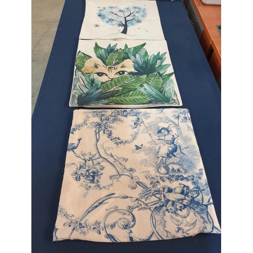 224 - Fancy Home Decor; Photo frames, Artificial Leaves (10 x Pillow Covers