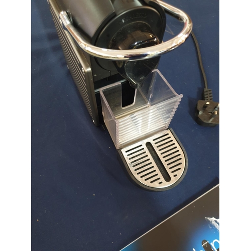 128 - Nespresso Coffee Maker, (Type C61), Made in Switzerland with Accessories Incl; Coffee Capsule Stand ... 