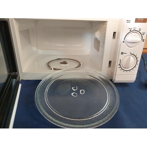 192 - Mate Star White Microwave *Basic Test and Working*