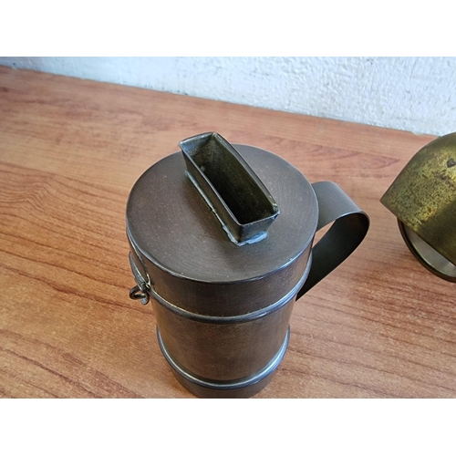 116 - A WWII Australian Electric Kempthorne Lantern / Lamp with Lens Cover and Belt Clip. Marked 'Lamps El... 