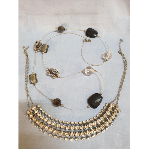 241 - Collection Costume Jewellery inc; Pearls, Necklaces, Natural stone, Necklaces and Others (7)