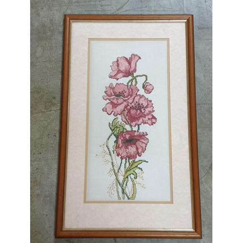 253 - 2 x Embroidery Pictures Poppies in Frames (24x 63cm / 35 x 59cm)