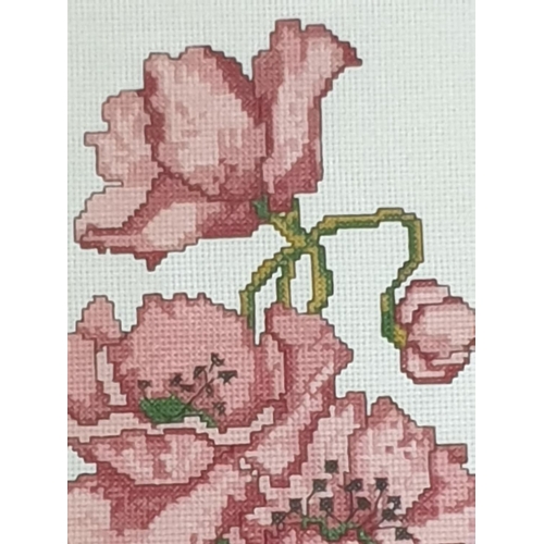 253 - 2 x Embroidery Pictures Poppies in Frames (24x 63cm / 35 x 59cm)