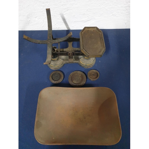 153 - Cast Iron Vintage Kitchen Scale Together with 3 x Cast Iron Weights (A/F)