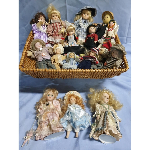 279 - Large Collection of 15 x Different Porcelain and Others Small Dolls in Large Wicker Basket (34 x 44 ... 