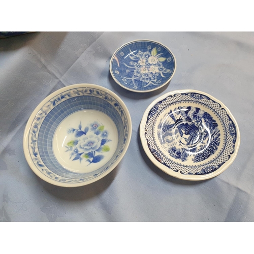 280 - Blue & White Assorted Collection of Porcelain and Ceramic Tableware inc; Small Plates, Bowl, Large R... 