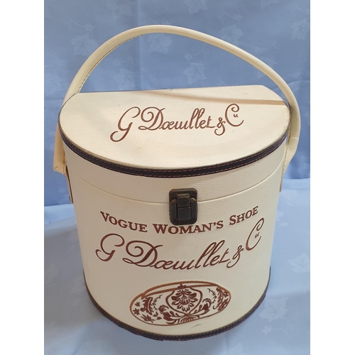 844A - Vintage Style Vanity Case (Vogue Woman's Shoe)