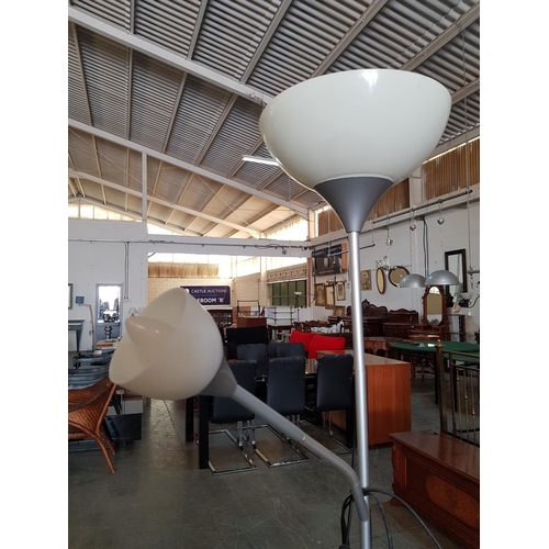 143 - Modern Standing Floor Lamp with 2 - Bulbs (H:175cm)