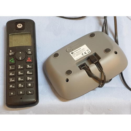 144 - Motorola Digital Cordless Telephone, Model: Motorola T401+ (Un-Tested)