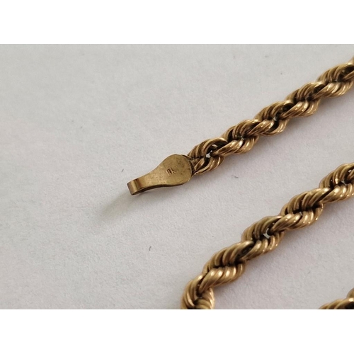 147 - Vintage 9ct Gold Necklace with Twisted Link Design (Approx. L: 42cm, Weight: 3.8g)