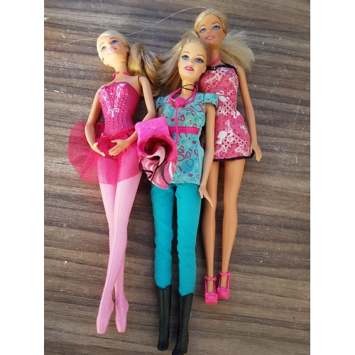 172 - Barbie Collection ins; Doll Accessories, Barbie Kitchen etc