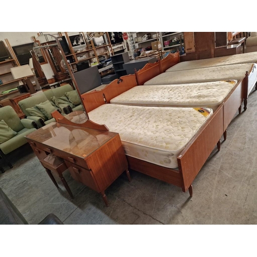 533 - Pair of Single Beds with Wooden Frame, Gevorest Mattresses and 5-Drawer Dressing Table with Round 3-... 