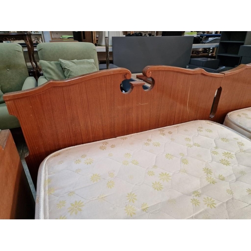 533 - Pair of Single Beds with Wooden Frame, Gevorest Mattresses and 5-Drawer Dressing Table with Round 3-... 