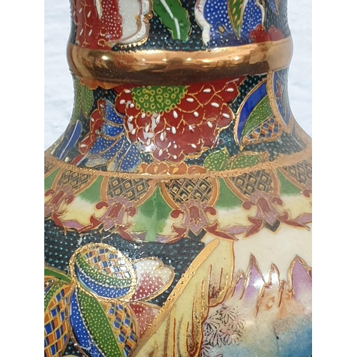 305 - Satsuma Style Hand Painted Vase with Scenes from Geisha's (H:30.5cm)