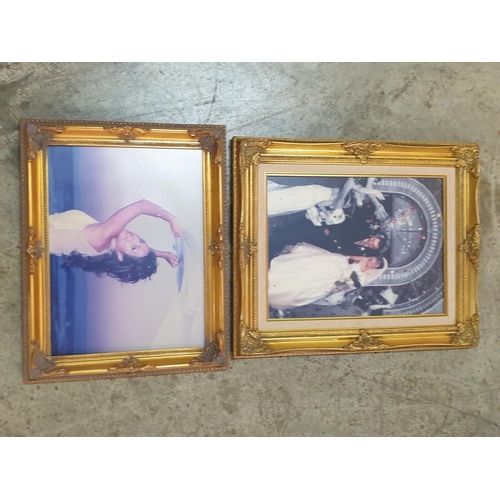 383 - 2 x Vintage Style Gilded Photo Frames