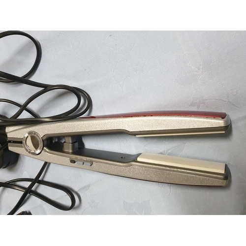 439 - Baumann BST-106 Hair Straighter 240V-70Watt with Ceramic Plates (Un-Tested)