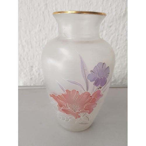 602 - Various Retro Vases in Sizes, Style Shapes, Materials etc with Ceramic Together with Ceramic Urn wit... 