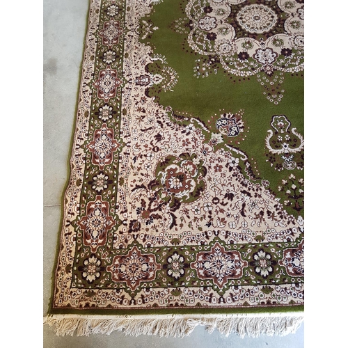 227 - Carpet Classic Pattern Green / Beige / Brown Colour (A/F), (195 x 295cm)