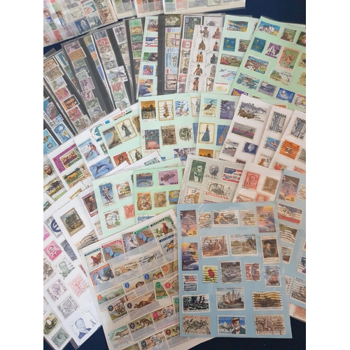 594 - Huge Collection of Stamps from Around the World Approx 40 pages with Approx 20 Stamps Each Page