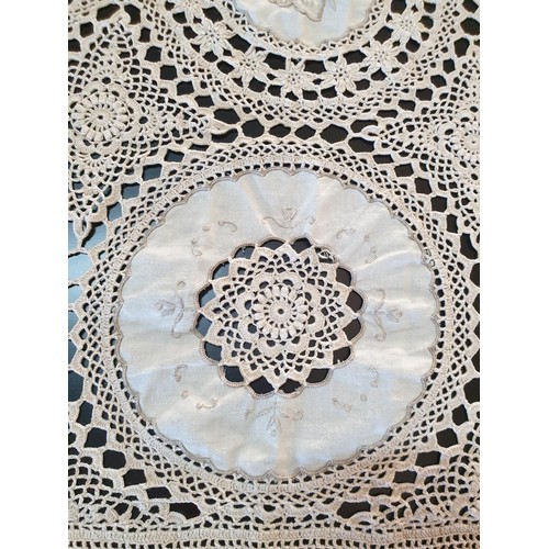 516 - Cotton Hand Made Traditional Table Cloth (280 x 180cm)