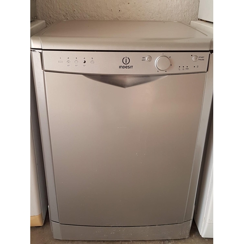 621 - Indesit Silver Dishwasher, 220-230V, 50Hz, 0.05-1MPa, DFG 15B10 S EU