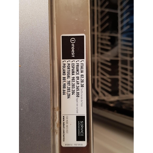 621 - Indesit Silver Dishwasher, 220-230V, 50Hz, 0.05-1MPa, DFG 15B10 S EU