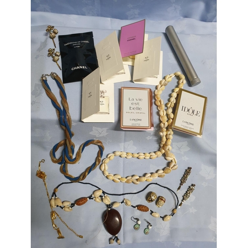 628 - Beauty Collection Costume Jewellery and Perfume Samples