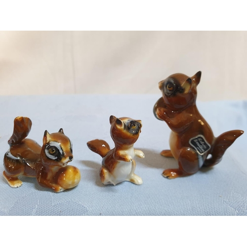 274 - Vintage Collection of 5 x Miniature Porcelain / Bone China Animal Figures Some by Helvin Bone China,... 