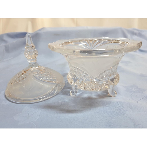 376 - Crystal Bon - Bon Bowl with Lid (H:20cm x Ø14cm)