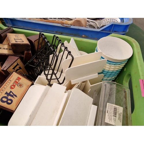 415 - Green Crate with Qty of 'Keo' Table Numbers and 'Reserved' Signs, Together with Assorted Napkin Hold... 