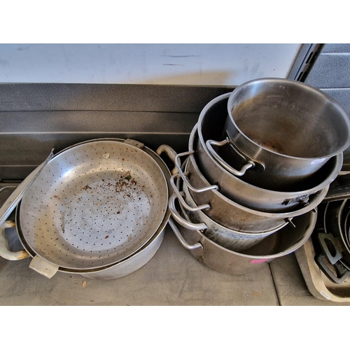 418 - Large Qty of Commercial / Catering Cooking Pots & Saucepans (14)