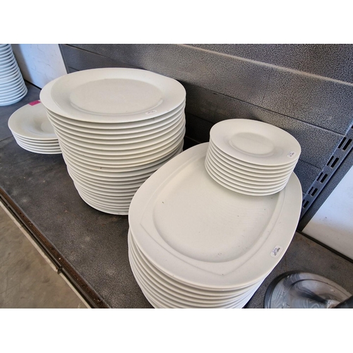 425 - Qty of Tafelstern White Porcelain Plates and Bowls, (Germany)