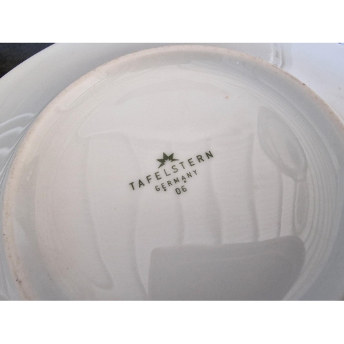 425 - Qty of Tafelstern White Porcelain Plates and Bowls, (Germany)