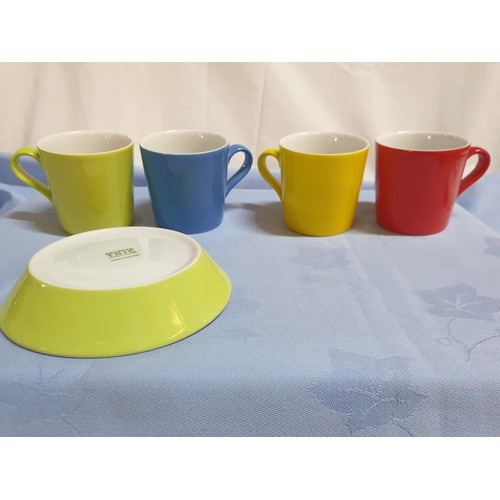 265 - 4 x Arzberg Tric Sieger Design Espresso Cups, 1 x with Saucer in Green, Red, Blue and Yellow