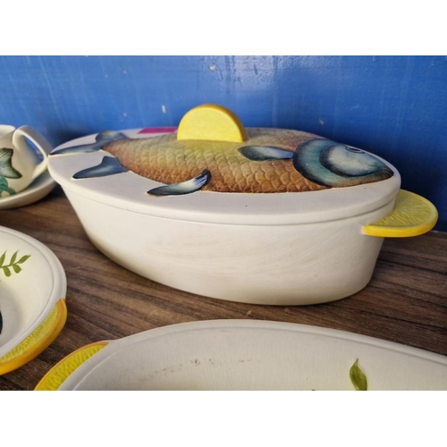 185 - Vintage / Mid-Century 'E Radford' Fish Tableware with Hand Painted Fish Design; Oven Dish with 6 x O... 