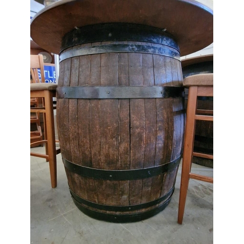 393 - Vintage Wine Barrell Table with Round Wood Effect Top and Metal Strapping (Ø120cm x H:110cm), Togeth... 