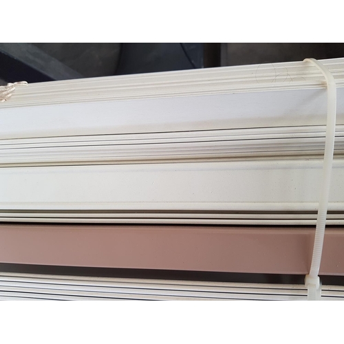 542 - Set of 3 x White Wood Venetian Blinds (H:175cm x W:200cm each)